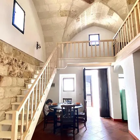 Ca Strignano Suite, Typical House Dom wakacyjny Castrignano del Capo