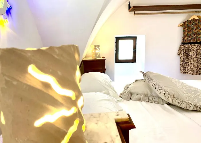 Ca Strignano Suite, Typical House