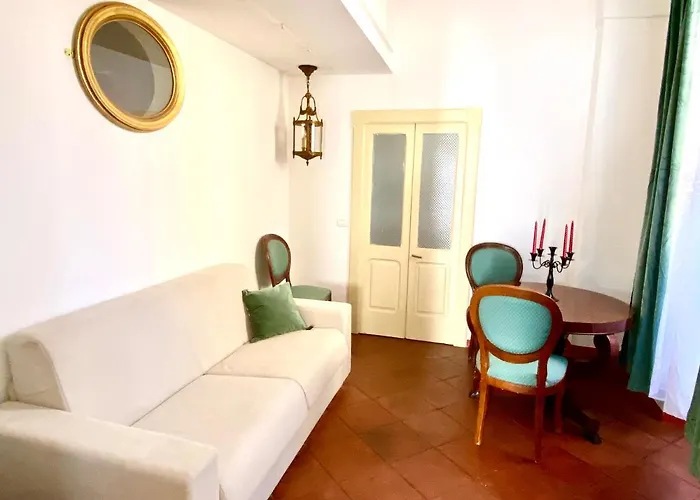Ca Strignano Suite, Typical House Tatil Evi