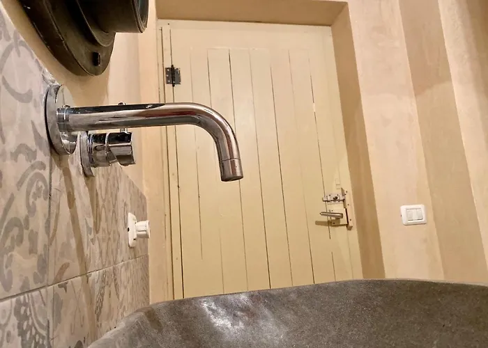 Ca Strignano Suite, Typical House